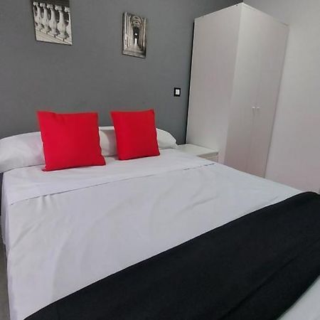 Madrid Apartment Numancia Luaran gambar