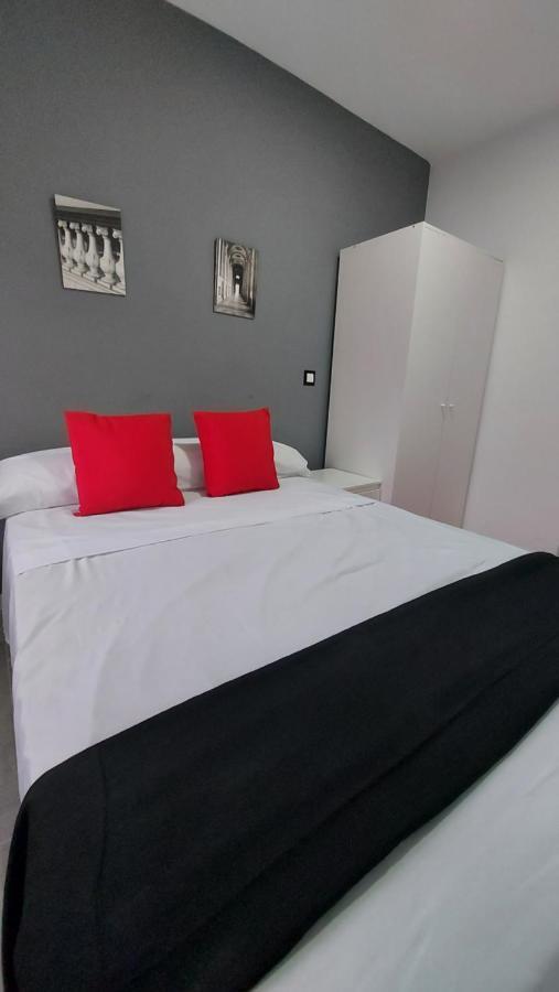 Madrid Apartment Numancia Luaran gambar